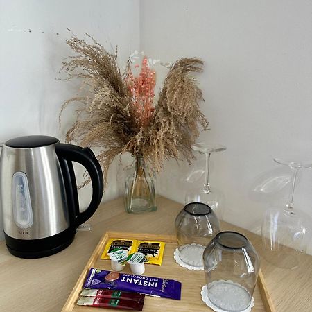 Cosy En-Suite Room In Stratford London Eksteriør bilde